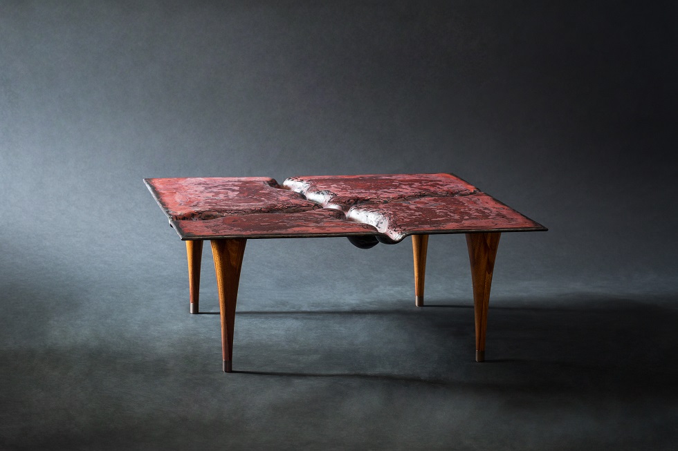 Square Mars Table